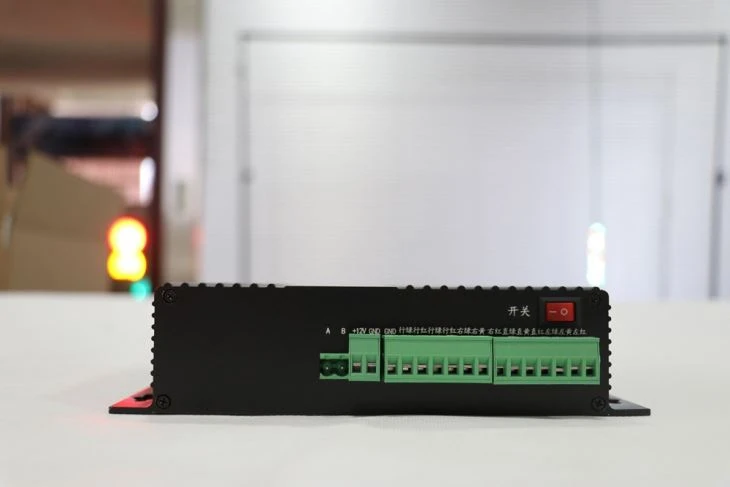 Controller For DC Traffic Light